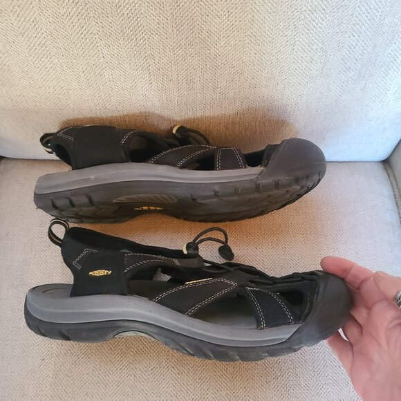 KEEN Venice H2 Hiking Sandals Men 10.5 Black All Terrain Sport Waterproof - Picture 4 of 12